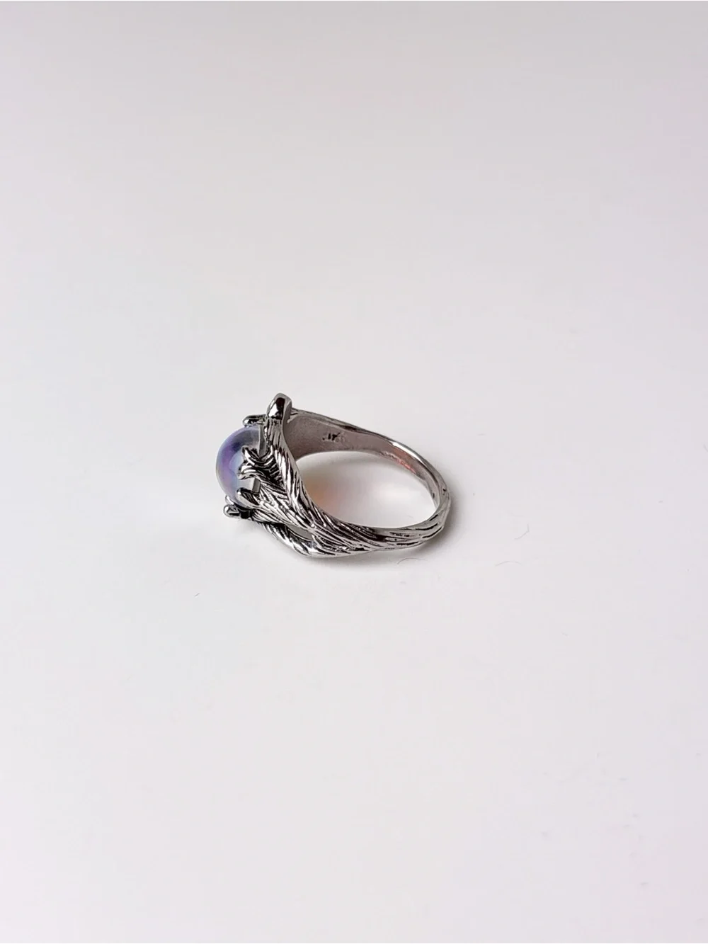 Sterling Silver Flower and Leaf Motif Moonstone Ring in Iridescent Blue